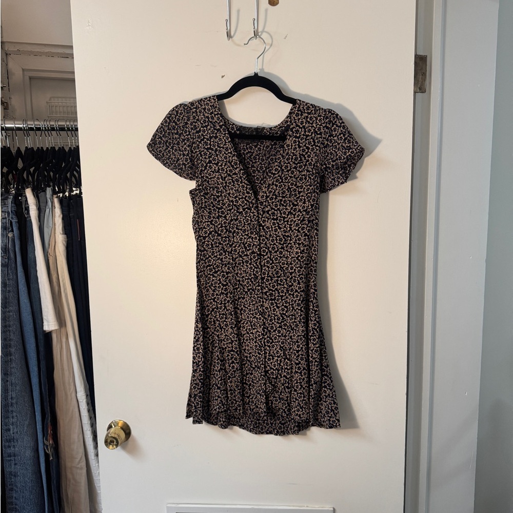 Reformation • Button Up Floral V-Neck Dress • Navy • 0